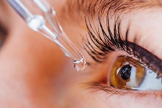 Синдром сухого глаза: симптомы, причины и лечение